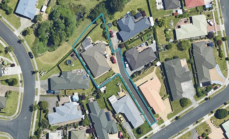 10 McCahon Drive, Pukehangi, Rotorua - Carousel 1