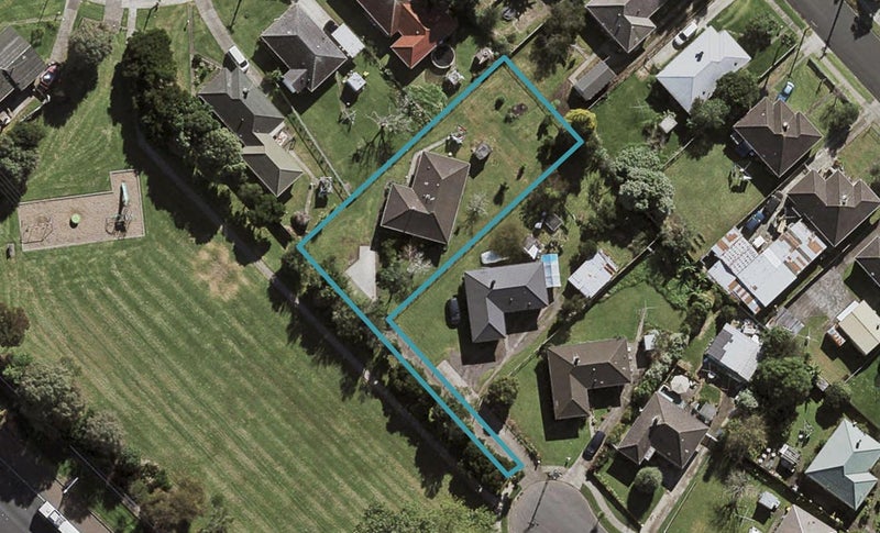13 Natalie Place, Otara, Auckland - Carousel 1