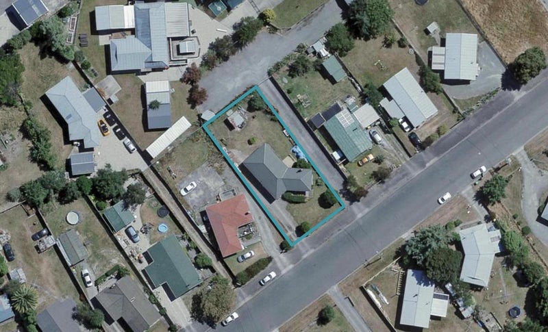 13 River Road, Masterton - Carousel 1