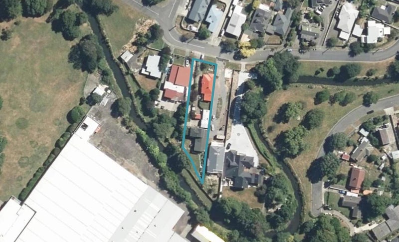 A/146 Riverside Drive Central, WAIWHETU, LOWER HUTT - Carousel 1