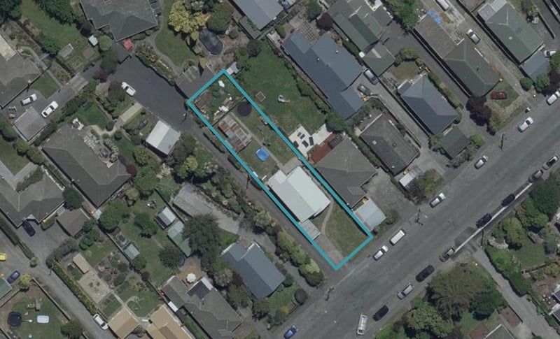 30 Aorangi Road, Bryndwr, Christchurch - Carousel 1