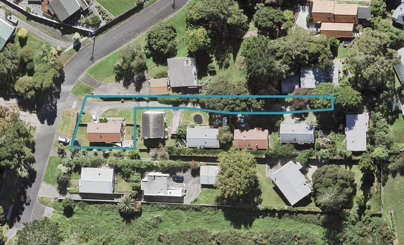6A Malam Street, Glen Eden, Auckland - Carousel 1