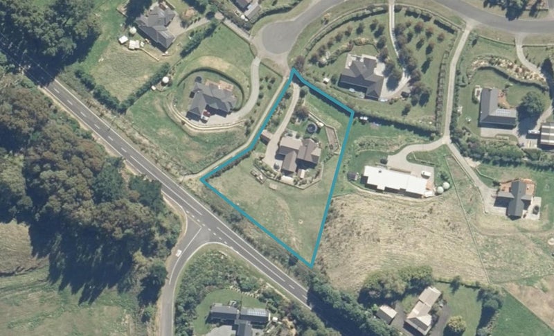 87 Dalmore Way, Taupo - Carousel 1