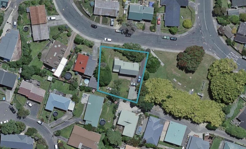 3 Te Kiteroa Grove, Churton Park, Wellington - Carousel 1
