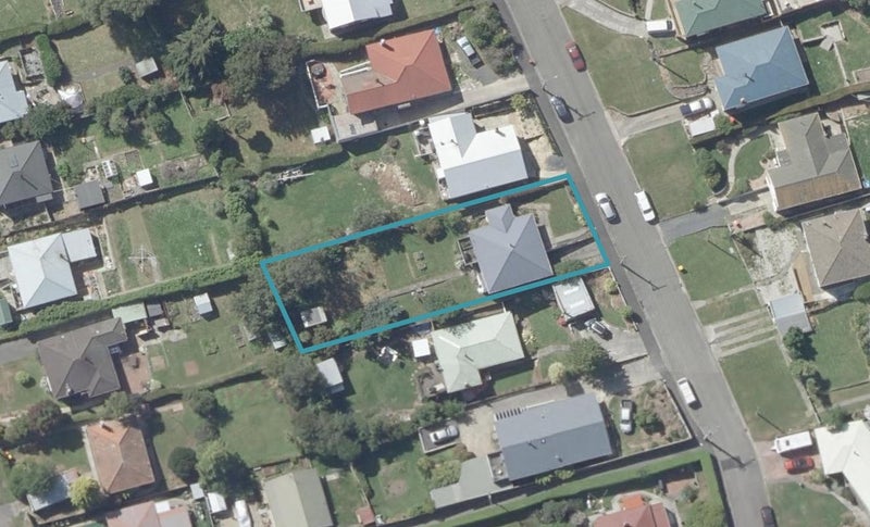 16 Alexander Street, Abbotsford, Dunedin - Carousel 1