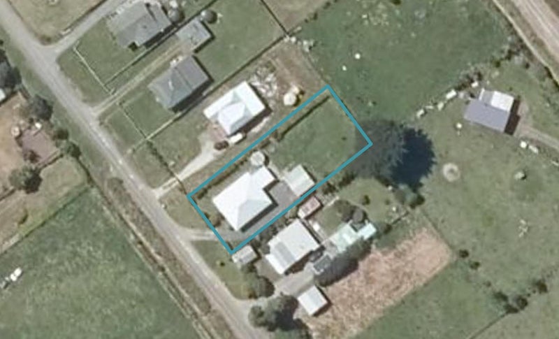 11 Bell Street, Aratapu, Dargaville - Carousel 1