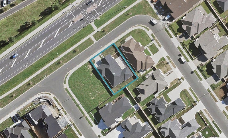 18 Paso Fino Crescent, Karaka, Papakura - Carousel 1