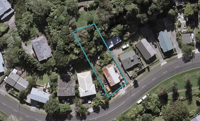 101 Poplar Grove, Whalers Gate, New Plymouth - Carousel 1