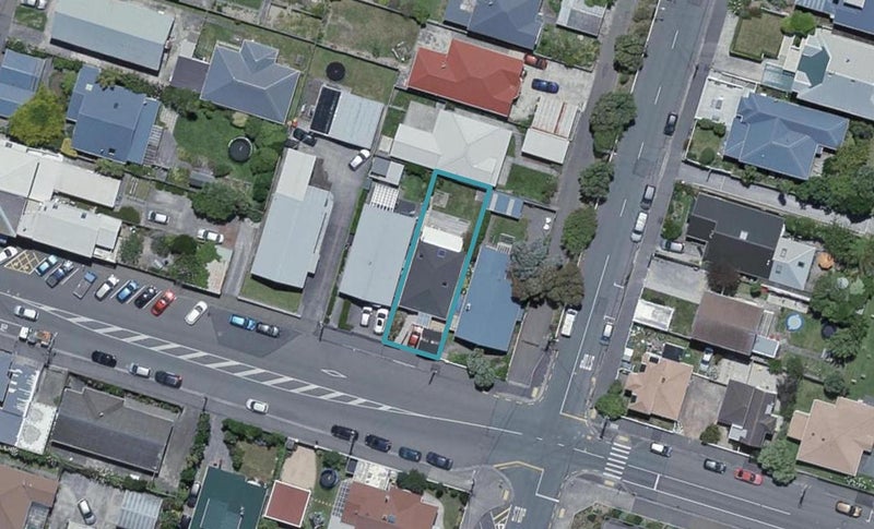32 Mersey Street, Island Bay, Wellington - Carousel 1