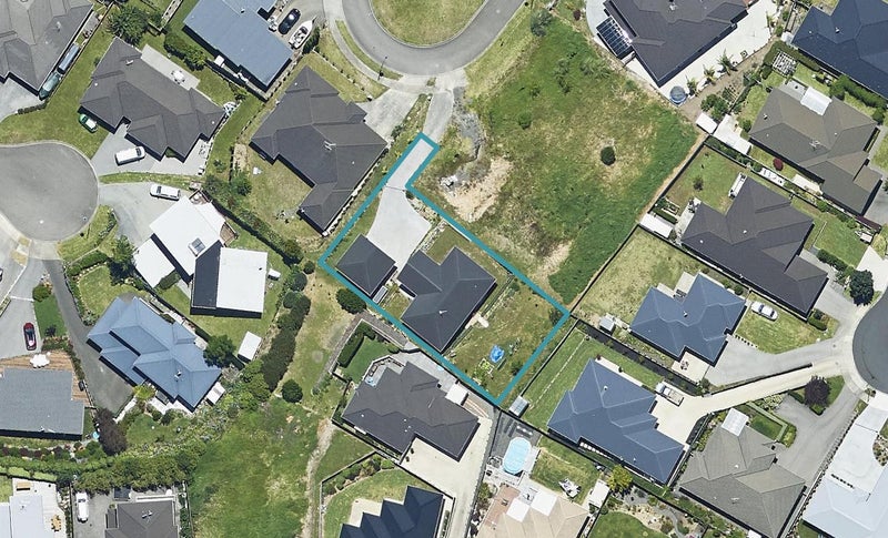 22 Te Otinga Place, Pyes Pa, Tauranga - Carousel 1