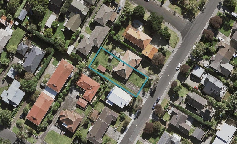 10 Te Kawa Road, One Tree Hill, Auckland - Carousel 1