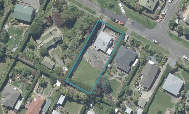 21 Kiwi Street, Saint Leonards, Dunedin - Carousel 1