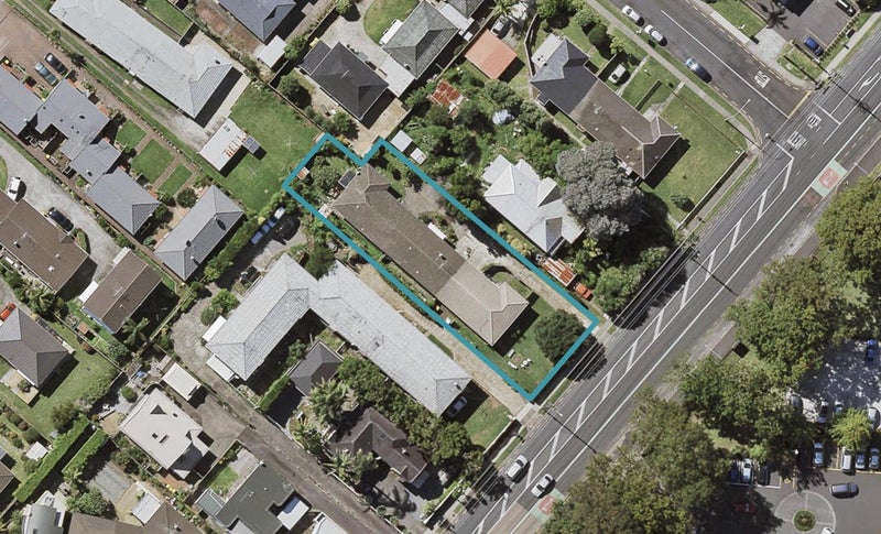 3/153 Shakespeare Road, Milford, Auckland - Carousel 1