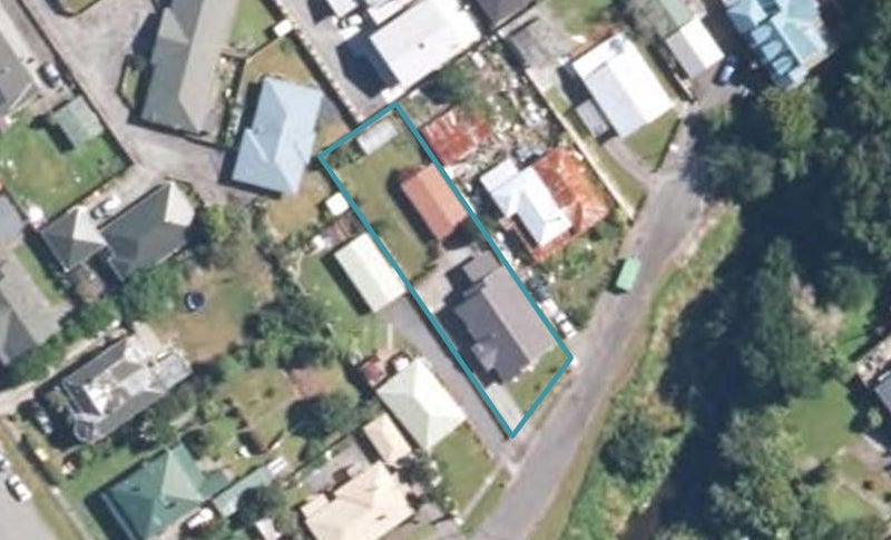 8 Palmerston Street, Greymouth, Greymouth - Carousel 1