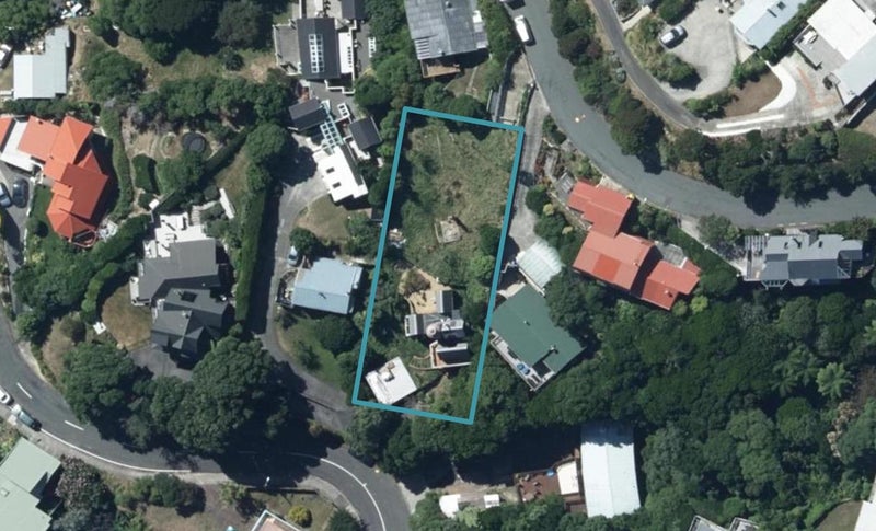 138 Motuhara Road, Plimmerton, Porirua - Carousel 1