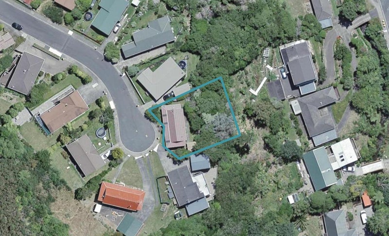 67 Hathaway Avenue, Karori, Wellington - Carousel 1