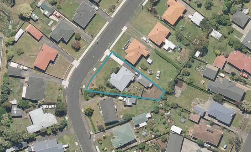 31 Hadfield Crescent, College Estate, Whanganui - Carousel 1