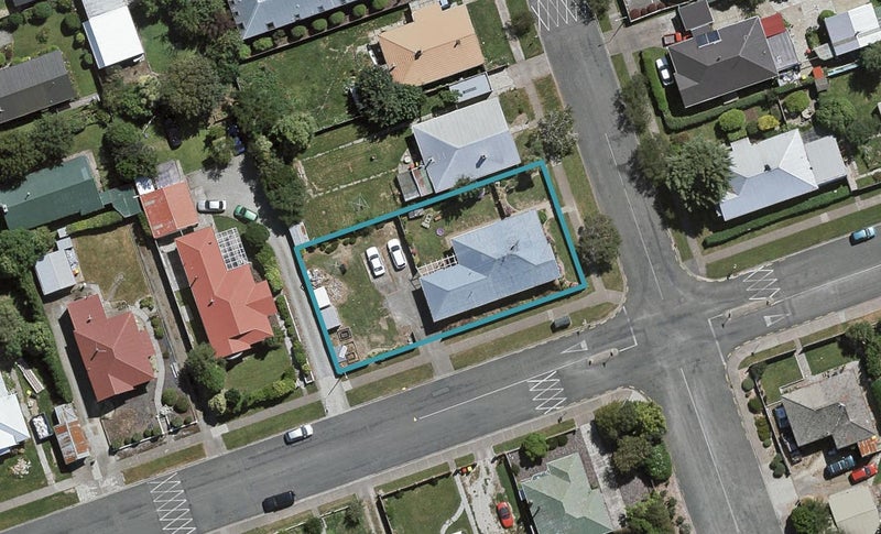 19 Camden Street, Turnbull Thomson Park, Invercargill - Carousel 1
