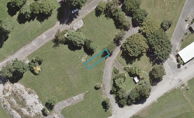 37 Doug Jensen Street, Wallaceville, Upper Hutt - Carousel 1