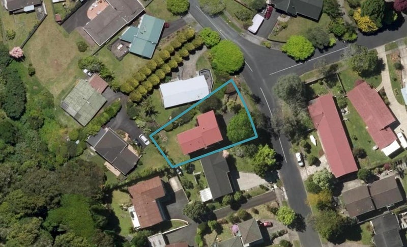 33 Parkland Crescent, Kamo, Whangarei - Carousel 1