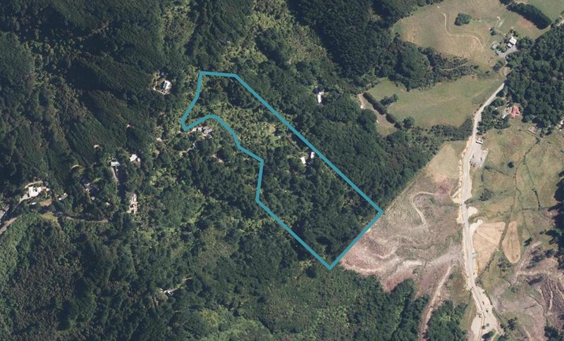 63F Sierra Way, Blue Mountains, Upper Hutt - Carousel 1