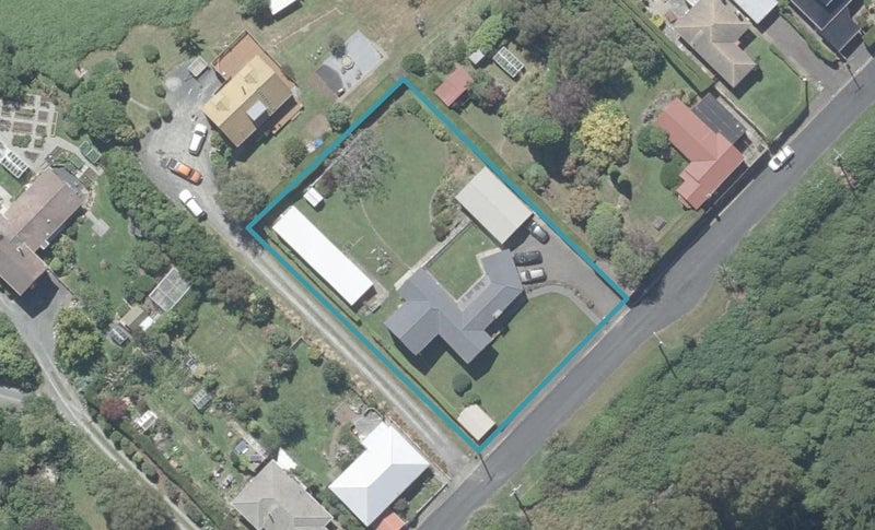 14 Downes Road, Roseneath, Port Chalmers - Carousel 1