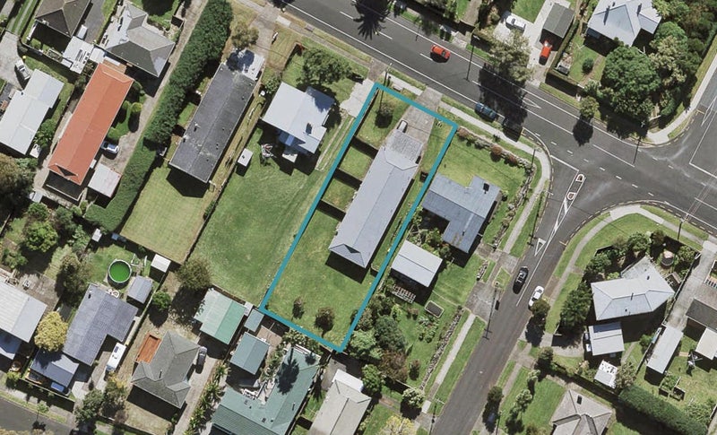 1/44 Muir Avenue, Mangere Bridge, Auckland - Carousel 1