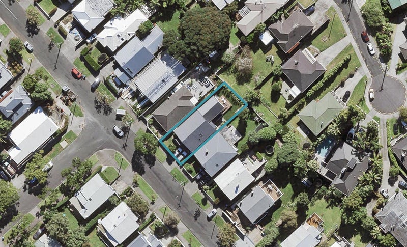 101 Warnock Street, Westmere, Auckland - Carousel 1