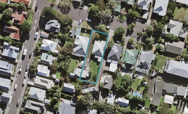 3 Kamahi Street, Mount Eden, Auckland - Carousel 1