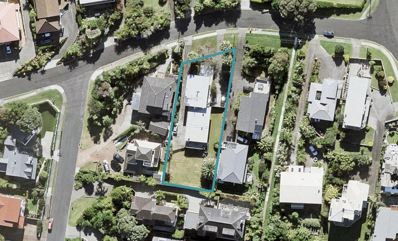 1/31 Orchard Road, Browns Bay, Auckland - Carousel 1