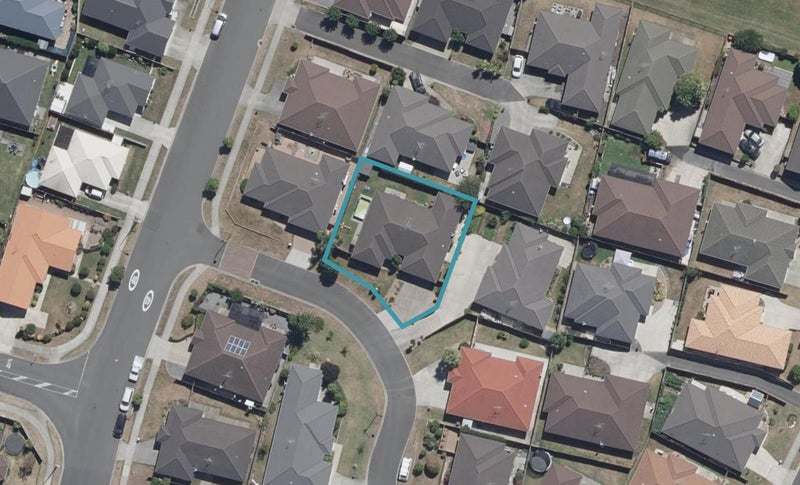 3 Holcroft Place, Huntington, Hamilton - Carousel 1