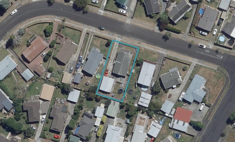 7 Karen Crescent, Dinsdale, Hamilton - Carousel 1