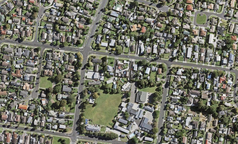 7C Blanes Road, Weymouth, Auckland - Carousel 1