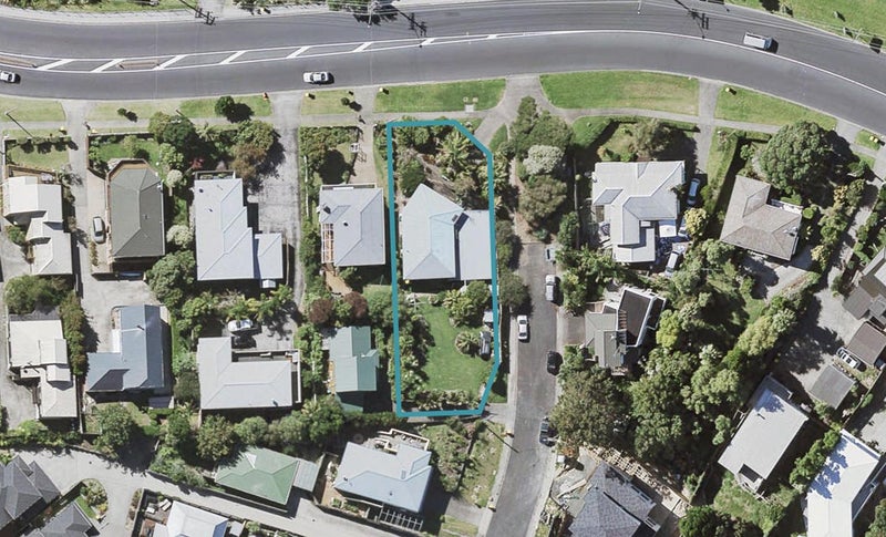 712 East Coast Road, Pinehill, Auckland - Carousel 1
