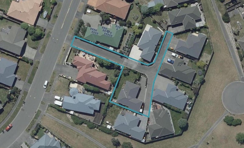 8 Tully Lane, North New Brighton, Christchurch - Carousel 1
