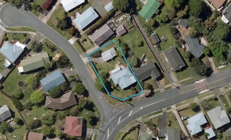 2 Wessex Street, Tikipunga, Whangarei - Carousel 1