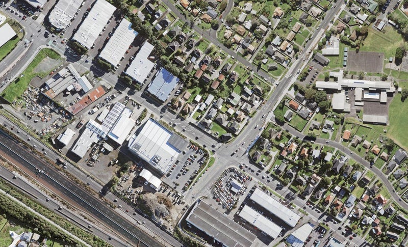 141 Stoddard Road, Wesley, Auckland - Carousel 1