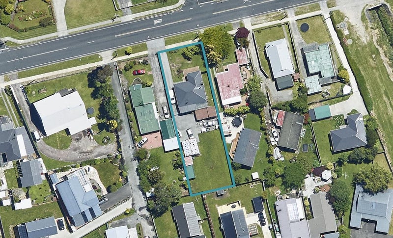 45 Kawaha Point Road, Fairy Springs, Rotorua - Carousel 1