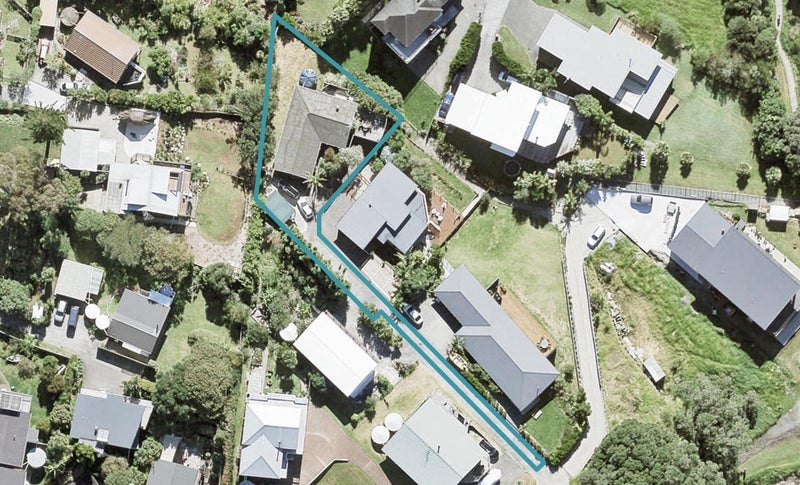 88 Shakespear Road, Army Bay, Whangaparaoa - Carousel 1