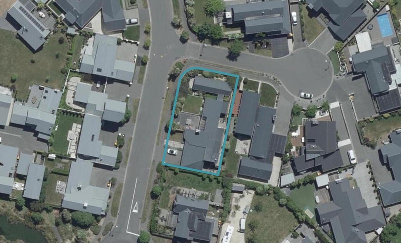 10 Bluestone Drive, Parklands, Christchurch - Carousel 1