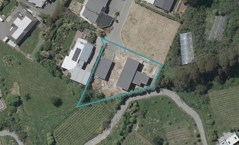 15 Tiroroa Lane, Huntsbury, Christchurch - Carousel 1