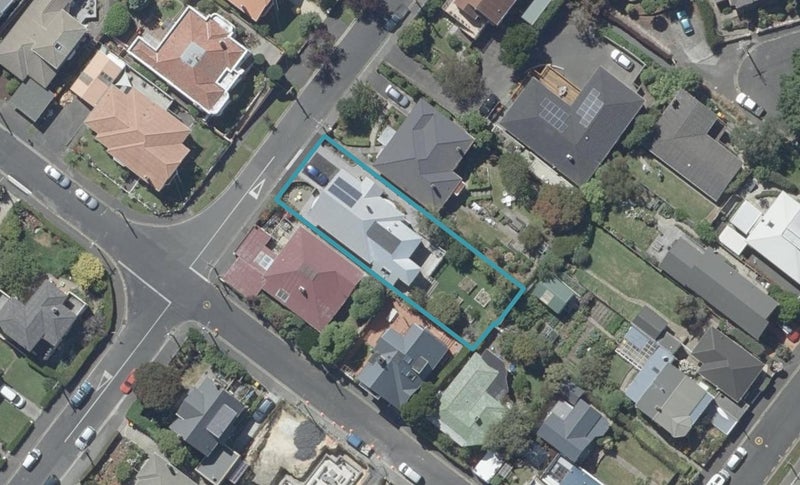 20 Pollock Street, Maori Hill, Dunedin - Carousel 1