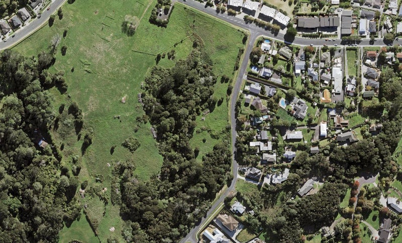 55 Schnapper Road, SCHNAPPER ROCK, AUCKLAND - Carousel 1