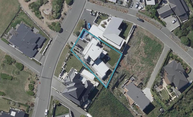 91 Glenstrae Road, Redcliffs, Christchurch - Carousel 1