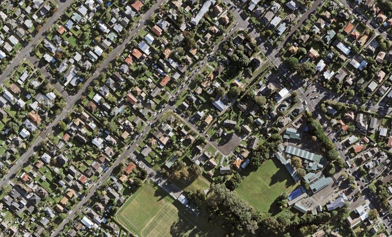 4 Dunkirk Terrace, Mount Albert, Auckland - Carousel 1