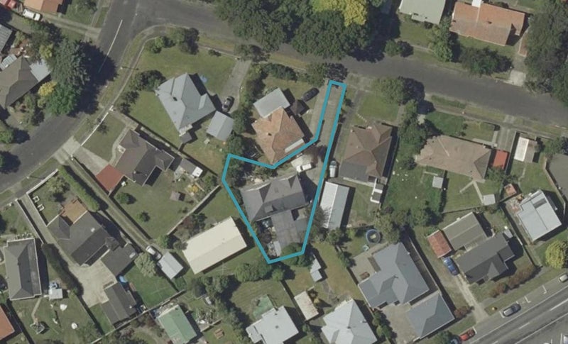 7 Nathan Place, West End, Palmerston North - Carousel 1