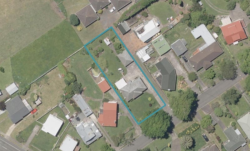 5 Benefield Street, Whanganui East, Whanganui - Carousel 1