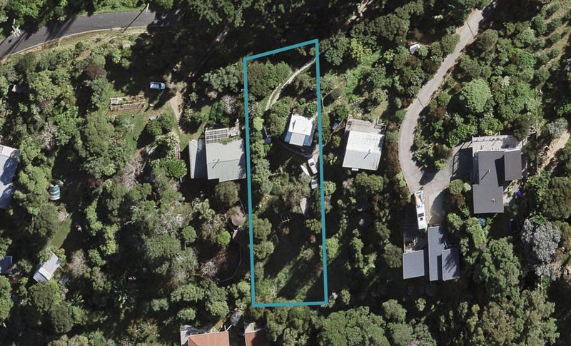 77 Sea View Road, Ostend, Waiheke Island - Carousel 1