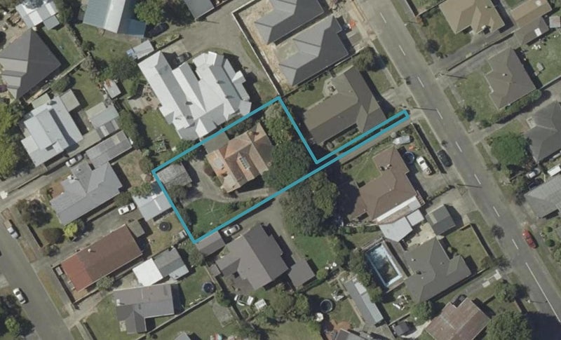 9 Sutherland Crescent, Westbrook, Palmerston North - Carousel 1