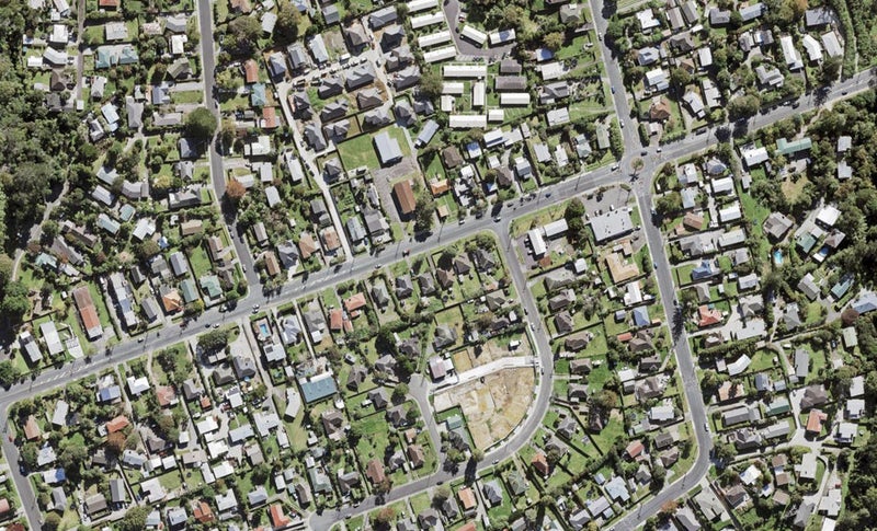 5/193 Beach Haven Road, Beach Haven, Auckland - Carousel 1